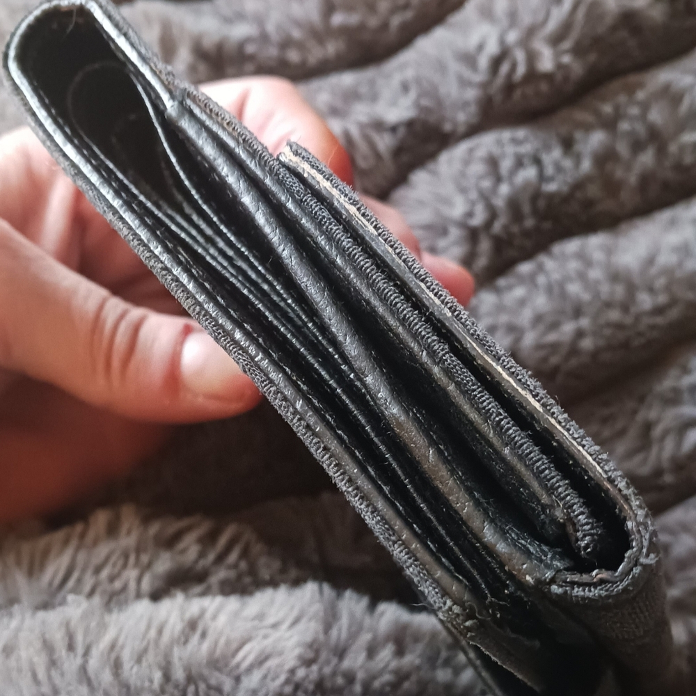 Gucci Vintage Eclipse Compact Wallet Black - Picture 8 of 9